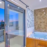 Uezuemlue 1 Bedroom Secluded With Private Pool Hot Tub *