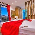 Uezuemlue 1 Bedroom Secluded With Private Pool Hot Tub Villa *