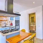 Villa Uezuemlue 1 Bedroom Secluded With Private Pool Hot Tub