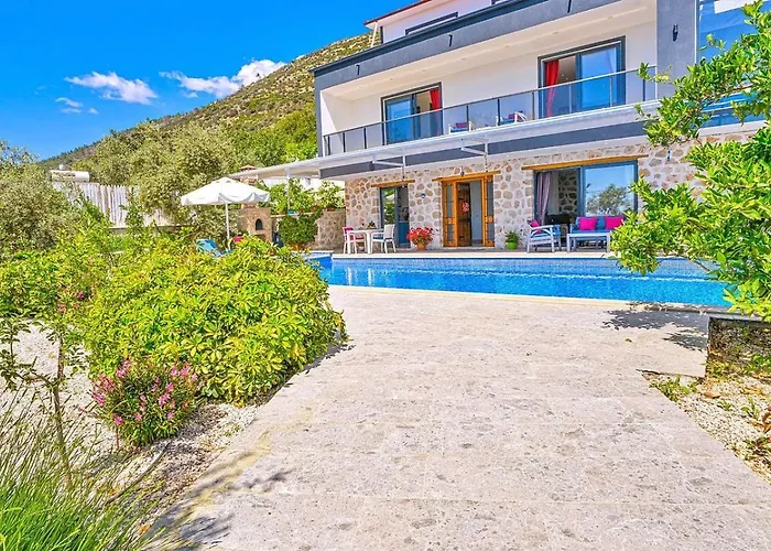 Uezuemlue 1 Bedroom Secluded With Private Pool Hot Tub *