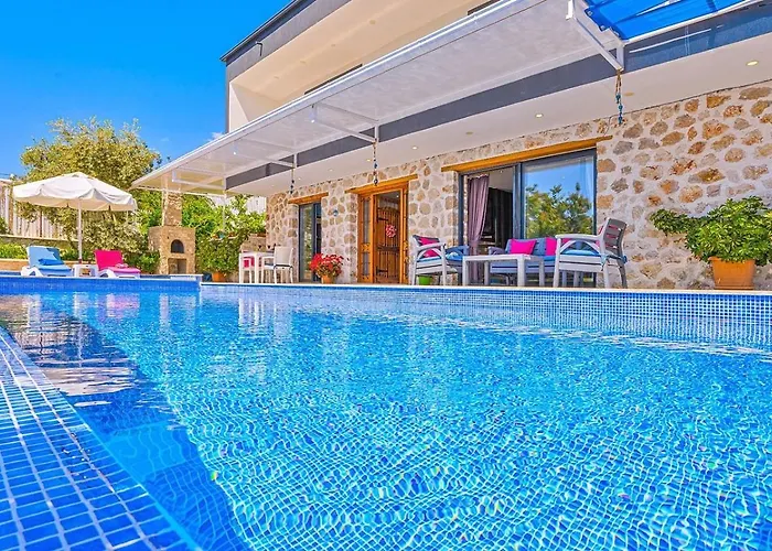 Uezuemlue 1 Bedroom Secluded With Private Pool Hot Tub *