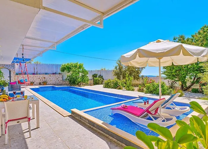 Villa Uezuemlue 1 Bedroom Secluded With Private Pool Hot Tub *