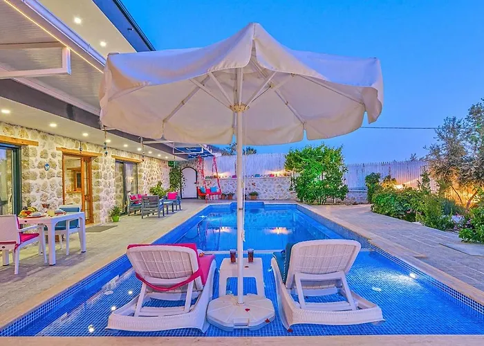 Uezuemlue 1 Bedroom Secluded With Private Pool Hot Tub Villa
