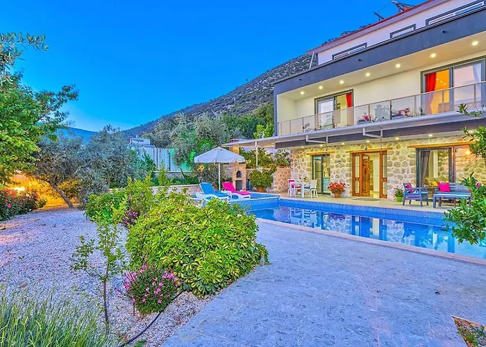 Uezuemlue 1 Bedroom Secluded With Private Pool Hot Tub * Kalkan