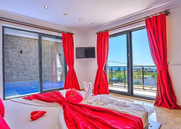 Uezuemlue 1 Bedroom Secluded With Private Pool Hot Tub Villa