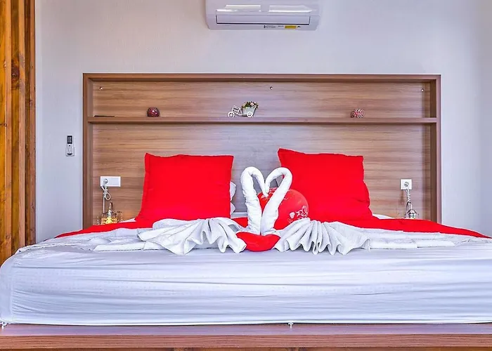 Uezuemlue 1 Bedroom Secluded With Private Pool Hot Tub *