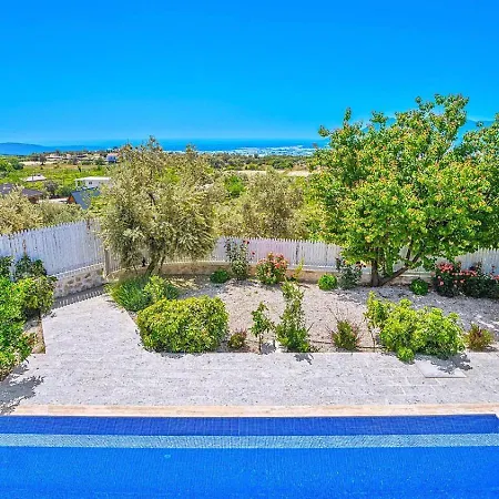 Uezuemlue 1 Bedroom Secluded With Private Pool Hot Tub *