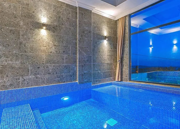 Uezuemlue 1 Bedroom Secluded With Private Pool Hot Tub Villa Kalkan