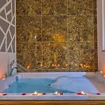 Uezuemlue 1 Bedroom Secluded With Private Pool Hot Tub *