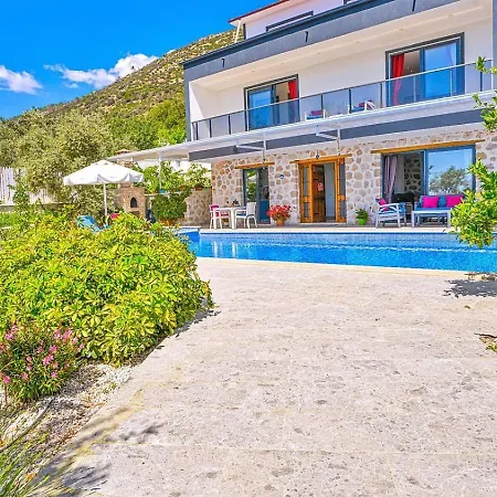 Uezuemlue 1 Bedroom Secluded With Private Pool Hot Tub *